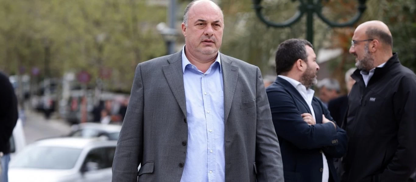 Α.Μπέος για τελικό Κυπέλλου: «Ενημερώστε τον Β.Μαρινάκη πως αποφάσισα να μην παρακολουθήσω τον αγώνα»